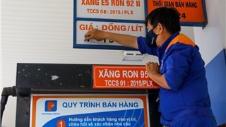 Giá xăng dầu hôm nay 1/8: Cập nhật mức điều chỉnh mới nhất 