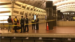  Hai người bị đâm tại ga tàu điện ngầm ở thủ đô Washington 