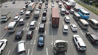  Chuyện chưa dừng về thẻ thu phí không dừng 